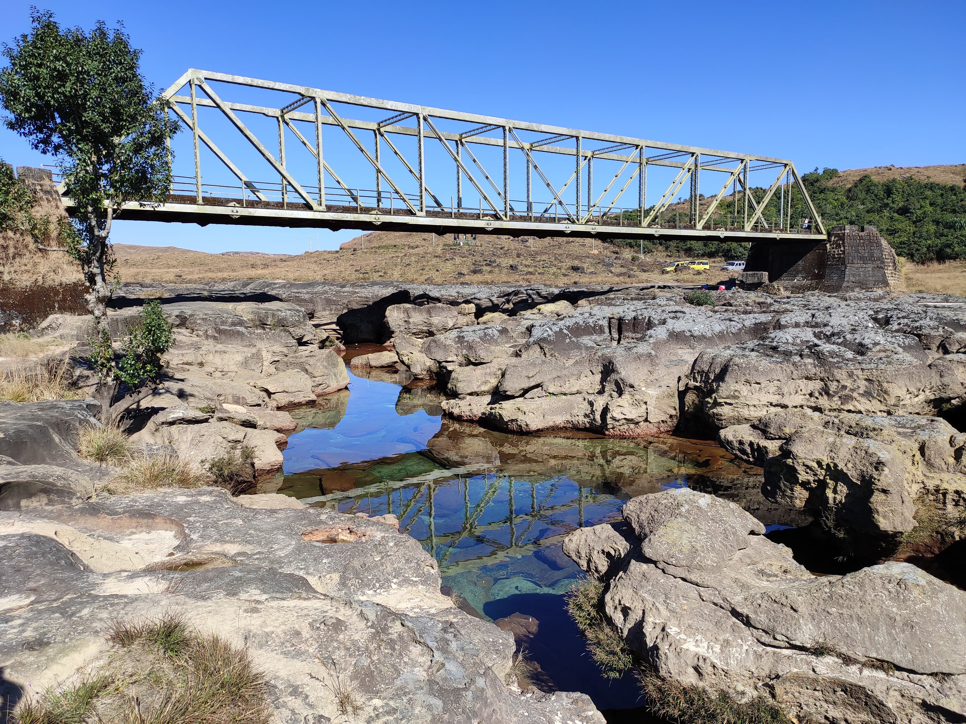 Dainthlen Falls 1