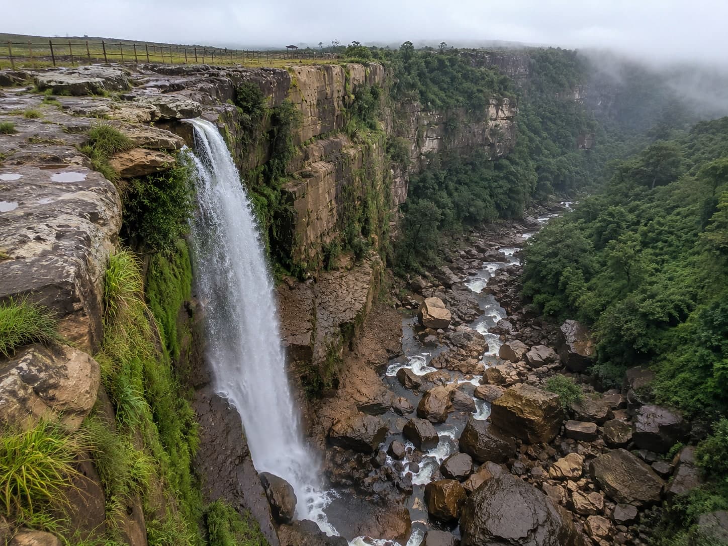 Dainthlen Falls 4
