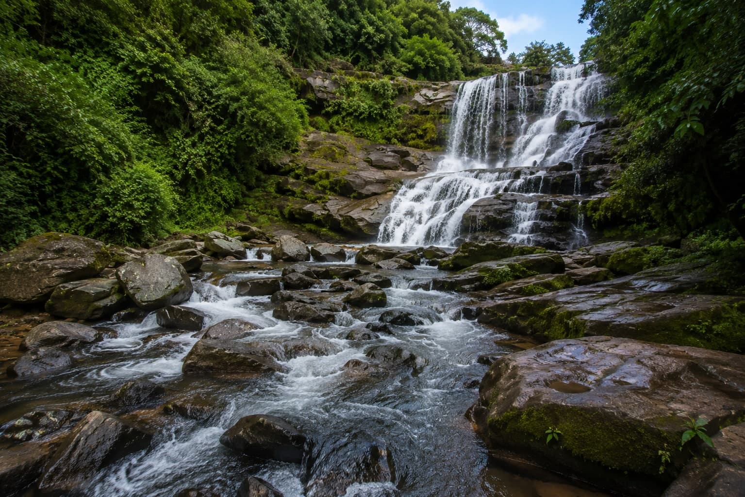 Lyngksiar Falls 3