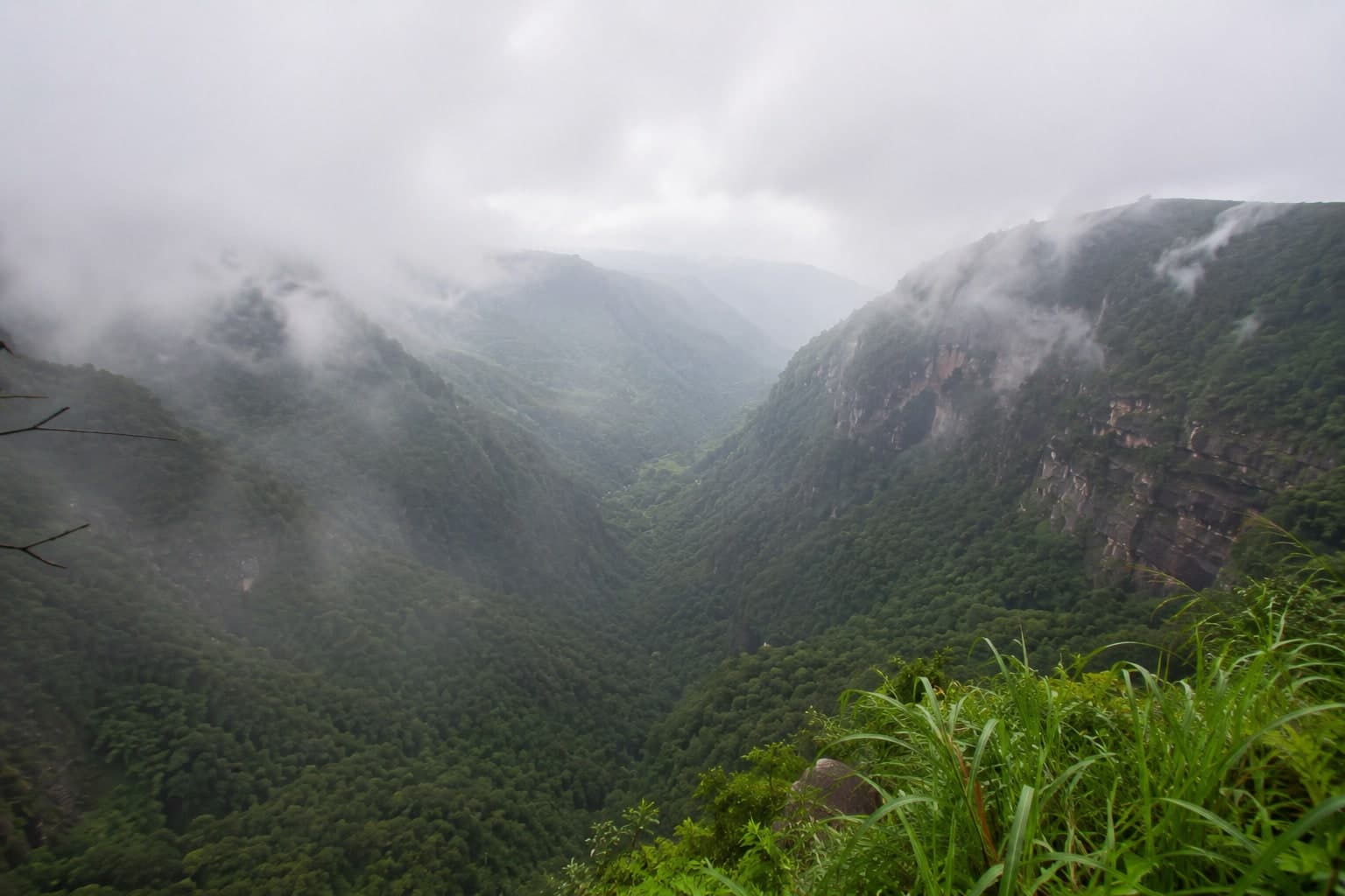 Mawkdok Valley 2