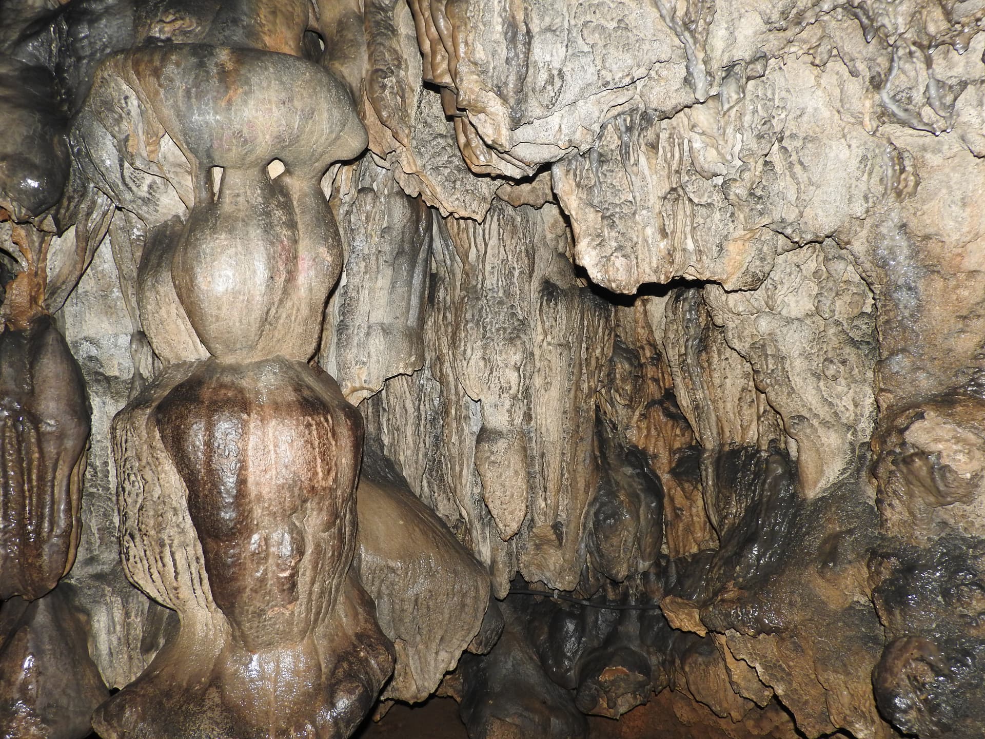 About Mawsmai Cave