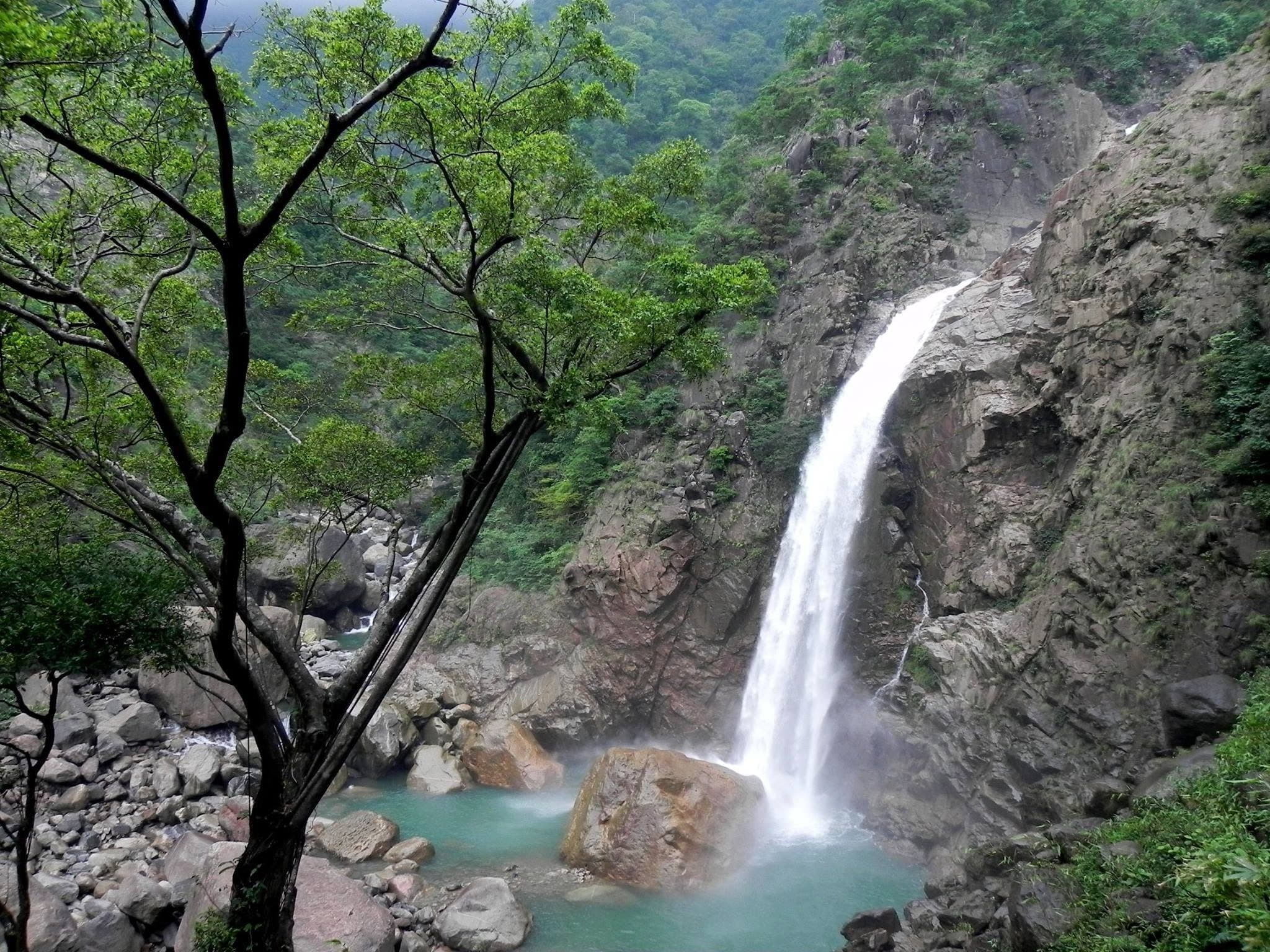 Rainbow Falls