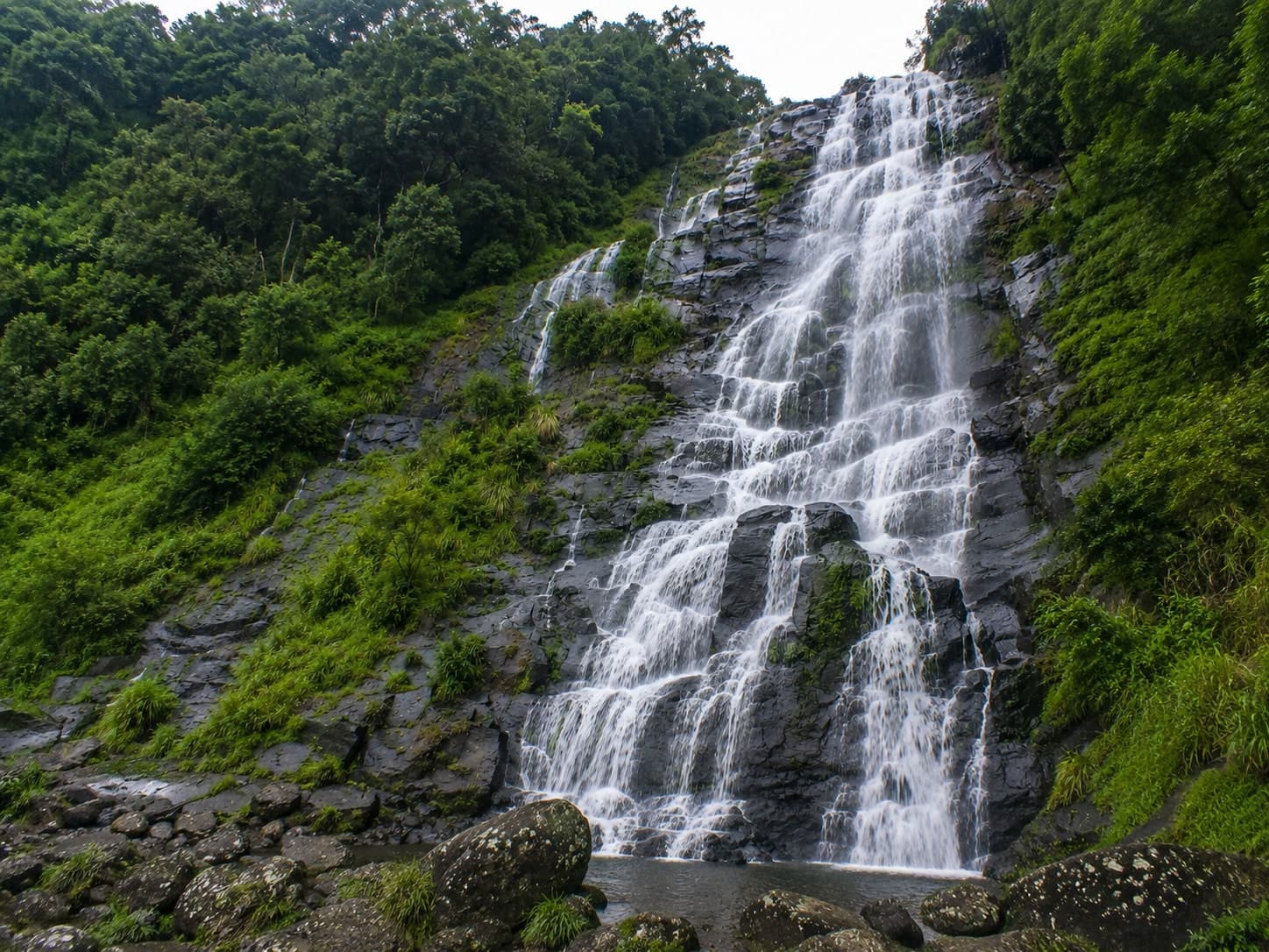 About Tyrshi Falls